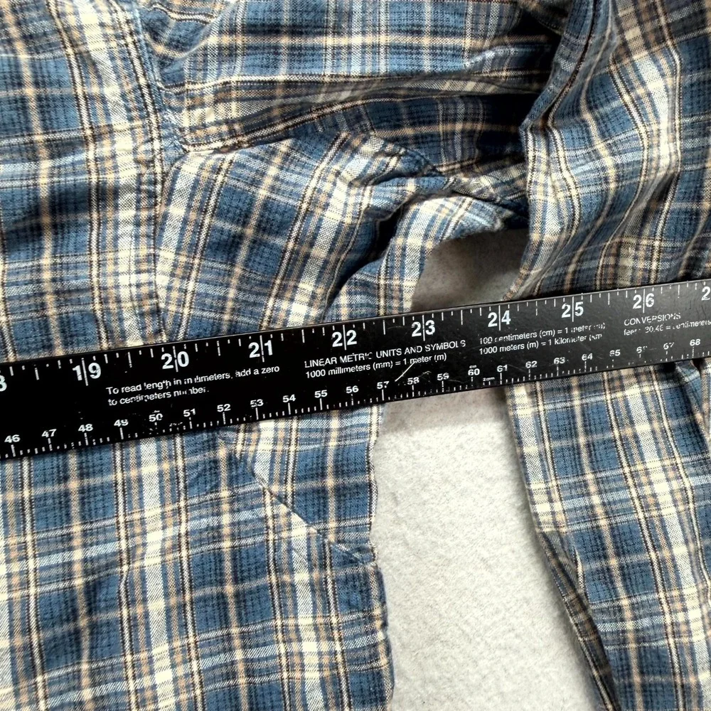 Wrangler‎ Rugged Wear Flannel Shirt Mens Medium Blue Plaid Long Sleeve Button Up